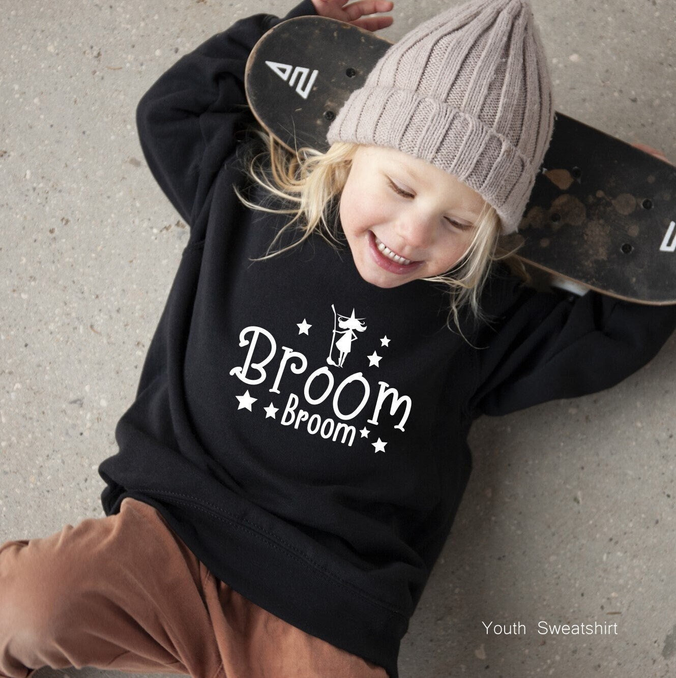 Broom Kids Sweatshirt,Halloween Kids Swaetshirt,Halloween Youth Hoodie,Halloween Toddler Sweatshirt,Boo Kids,C5332K