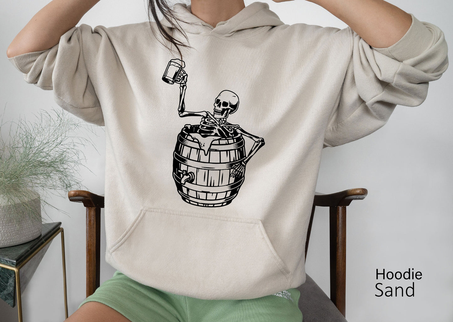 Skeleton Drinking Beer Sweathirt,Skeleton Drinking Beer Sweatshirt,Skeletons Halloween Oversized Sweatshirt,Skull Sweatshirt,Skull Tee,C6178