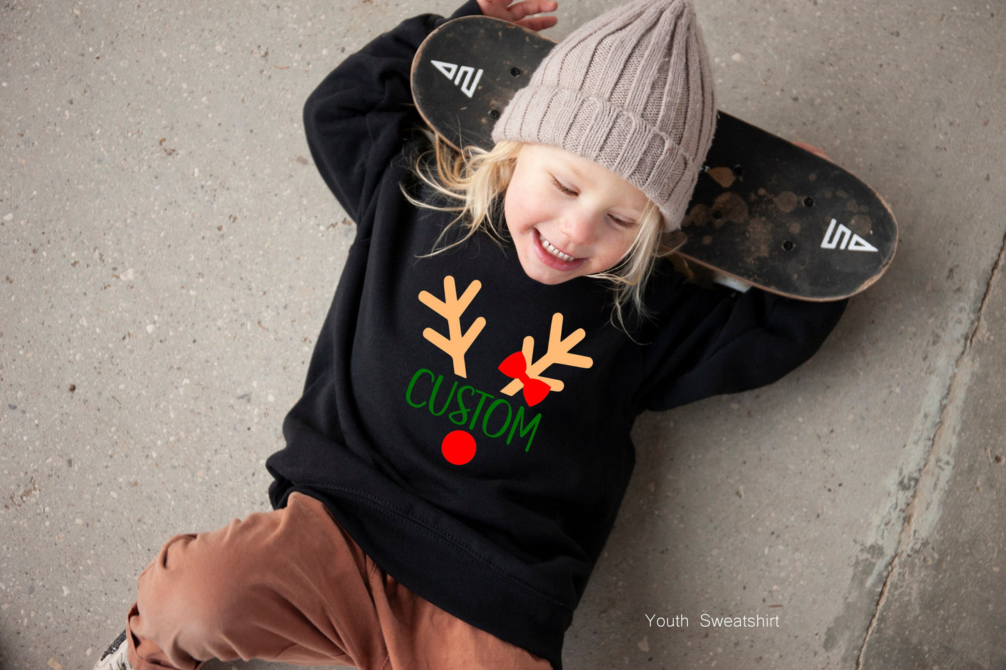 Personalized Christmas Reindeer Sweatshirt,Custom Rudolph Reindeer Frame Face shirt,Reindeer shirt,Christmas Couple Sweatshirt,C6292