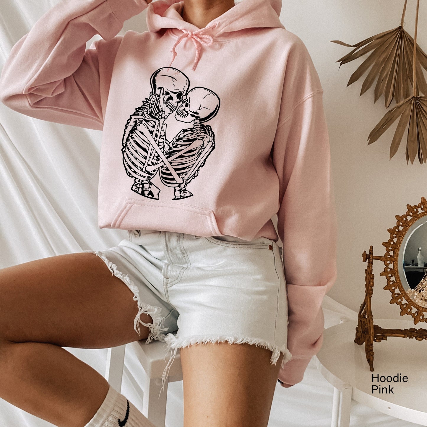 Kissing Skeletons Shirt, Skeleton Shirt, Gothic Shirt, Skull Tee, Couple Shirt, Cool Skeleton T-Shirt, Skeleton Valentines, C6377