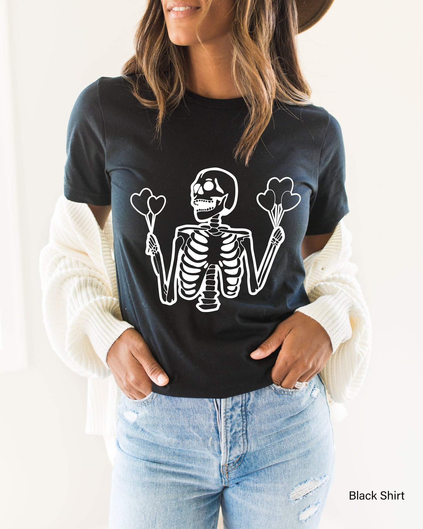 Skeleton Sweatshirt, Skeleton love Hoodie, Skeleton Lover Shirt, Valentin Days Gift, Skeleton Valentine, Heart Ballo,C6395