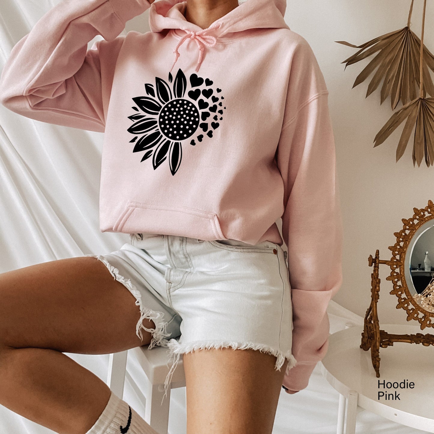 Flower Heart Sweatshirt, Flower Shirt, Wildflowers T-Shirts, Botanic Shirt, Plant Lady Shirt, Floral Shirt, Plant Mama Shirt, C6456