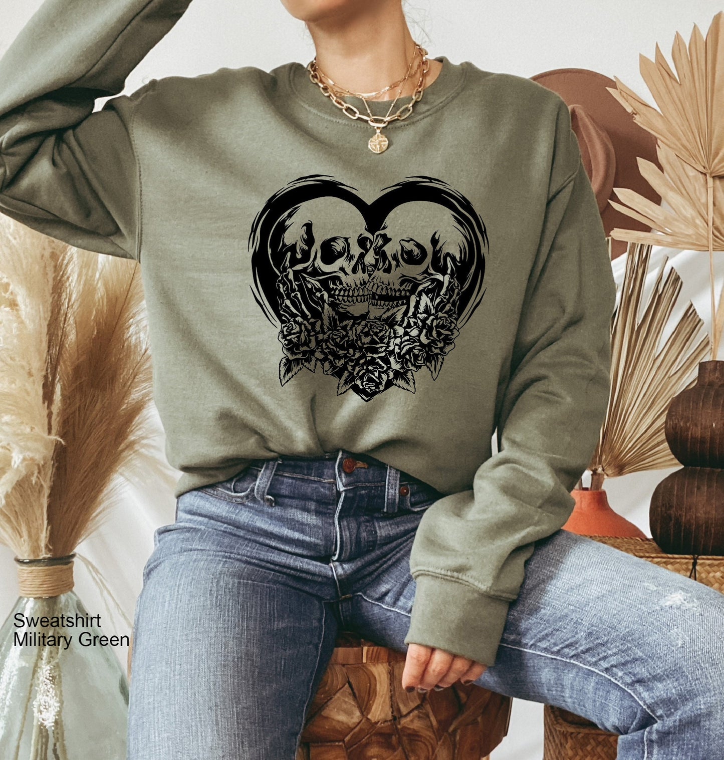 Kissing Skeletons Sweatshirt, Skeleton Shirt, Gothic Shirt, Skull Tee, Couple Shirt, Cool Skeleton T-Shirt, Skeleton Valentine, C6466