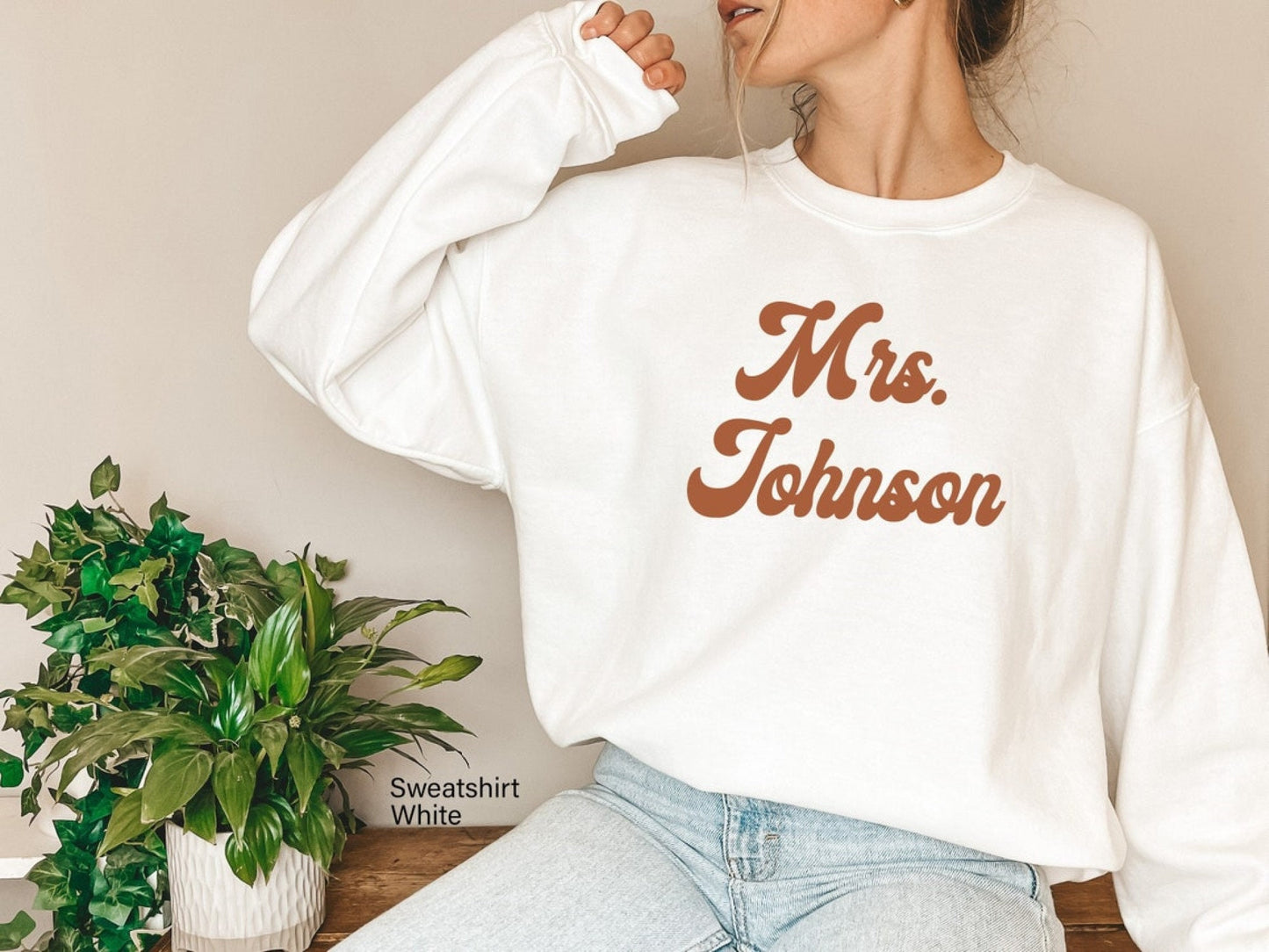 Mrs Johnson Sweatshirt, Mrs Last Name Sweatshirt, Mrs Shirt, Mrs Custom Sweatshirt,Custom Last Name Shirt, Bride Shirt, Mrs Last Name, C5694