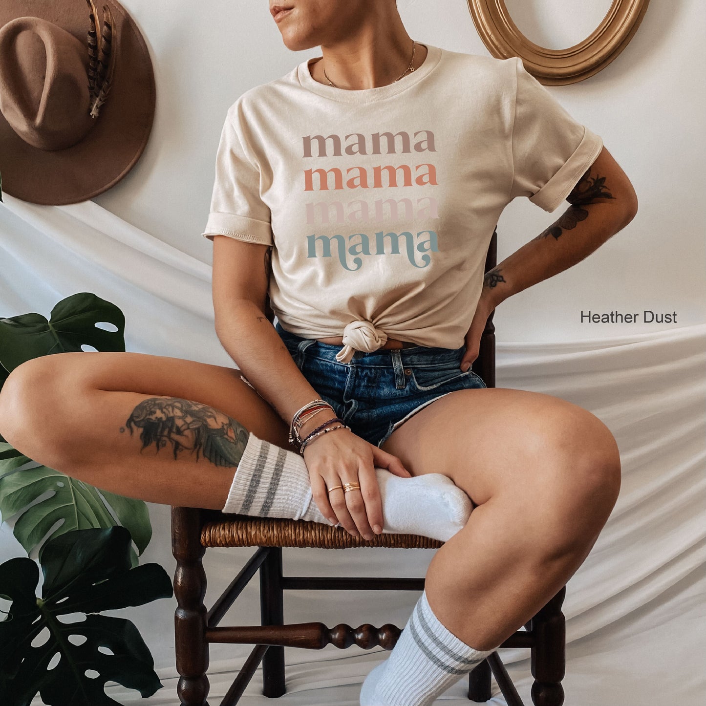 Retro Mama Sweatshirt, Mama Shirt, Mama Hoodir, Retro Mama T-Shirt, Retro Mom Shirt, Mom Life Shirt, Gift for Mom, Mom Gift,C6600