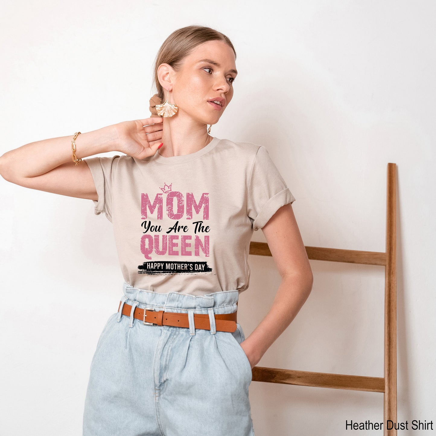 Mom You Are The Queen Sweatshirt, Mother's Day Gift, Gift For Mom, Gift For Wife, Birthday Gift For Mother, Mom Gift, Gift For Her, C6637