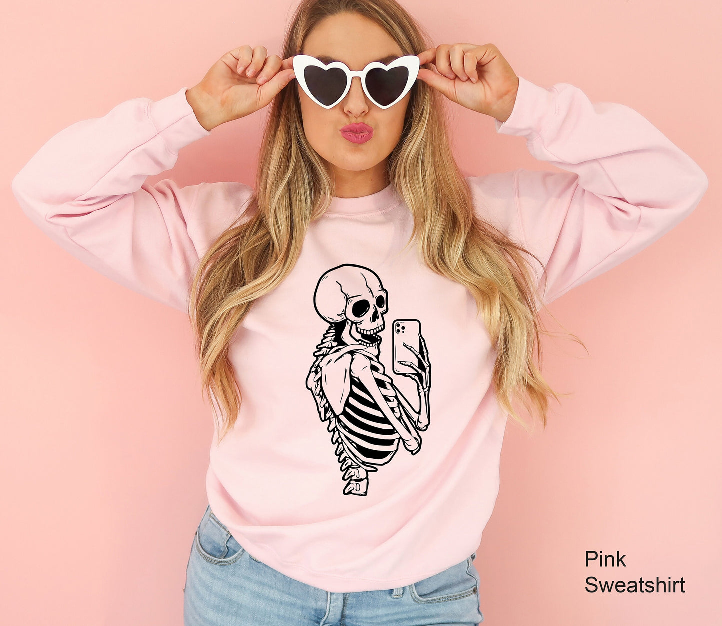 Skeleton Selfie Sweatshirt, Selfie Sweatshirt, Skeleton Hoodie, Halloween Skeleton T-Shirt, Skeleton Hand Halloween, Halloween Gift, C6641