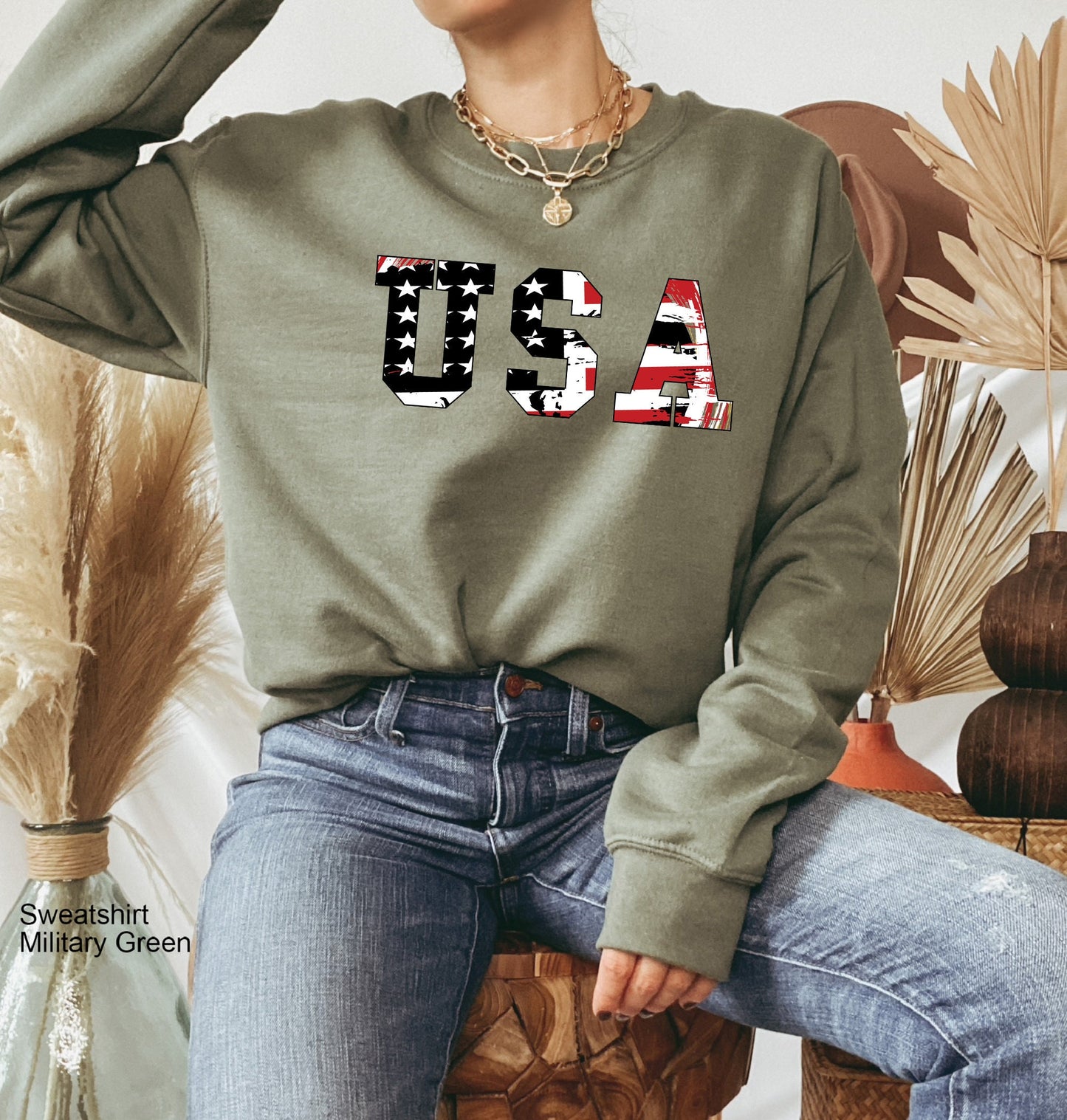 USA Flag Sweatshirt, USA Crewneck Sweatshirt, USA Sweatshirt, America Sweatshirt, Patriot Shirt, 4th of July Gift, C6828