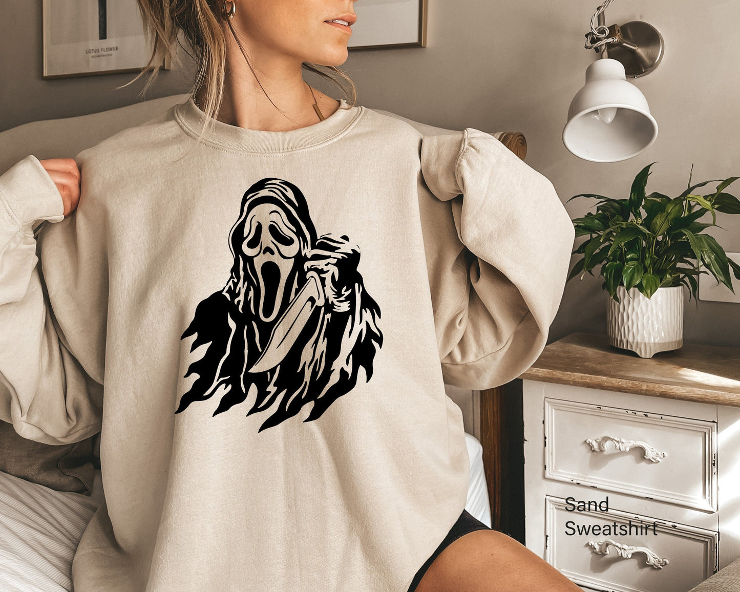 Skeleton Scream Sweatshirt,Horror Shirt,Halloween Shirts,Horror Fall Tshirt,Ghost Scream T shirt,Halloween Party Tee,Horror Movie Gift,C7030