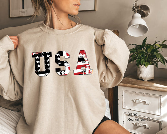 USA Flag Sweatshirt, USA Crewneck Sweatshirt, USA Sweatshirt, America Sweatshirt, Patriot Shirt, 4th of July Gift, C6828